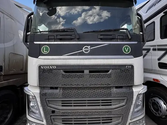 Седельный тягач Volvo FH 2018 года б/у фото 2