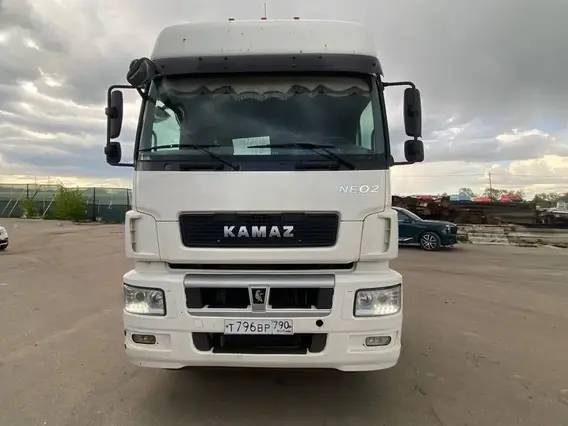 Седельный тягач Камаз 5490 2021 года б/у фото 2