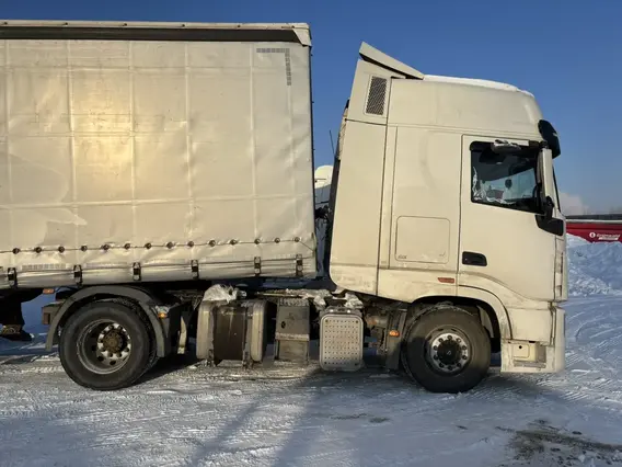 Седельный тягач Dongfeng DFH4180 2023 года б/у фото 5