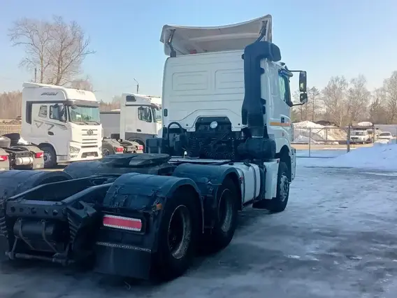 Седельный тягач Камаз 65206 2021 года б/у фото 7