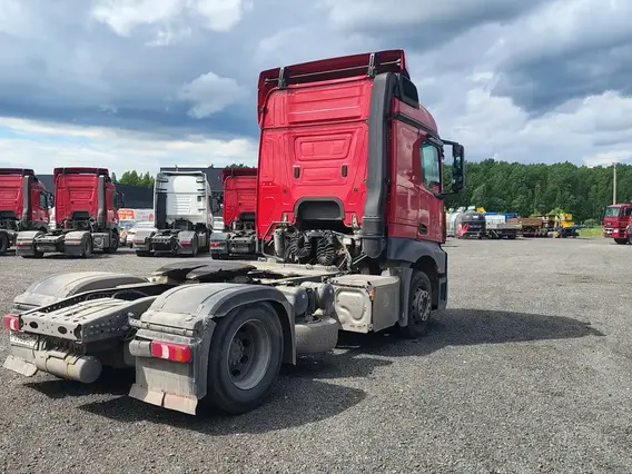Седельный тягач Mercedes-Benz Actros 2021 года б/у фото 7