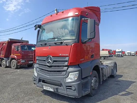 Седельный тягач Mercedes-Benz Actros 2021 года б/у фото 2