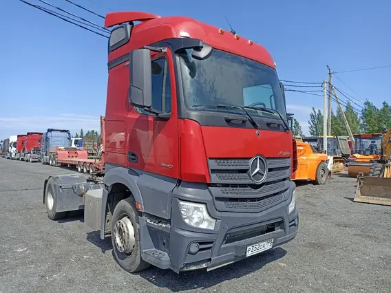 Седельный тягач Mercedes-Benz Actros 2021 года б/у фото 4