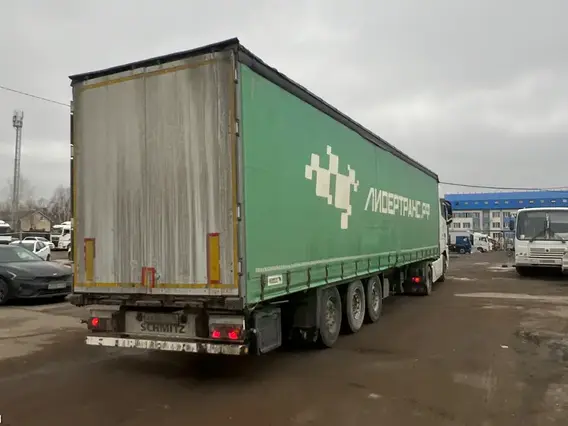 Шторный полуприцеп Schmitz SCS 24 - 9084 2017 года б/у фото 6