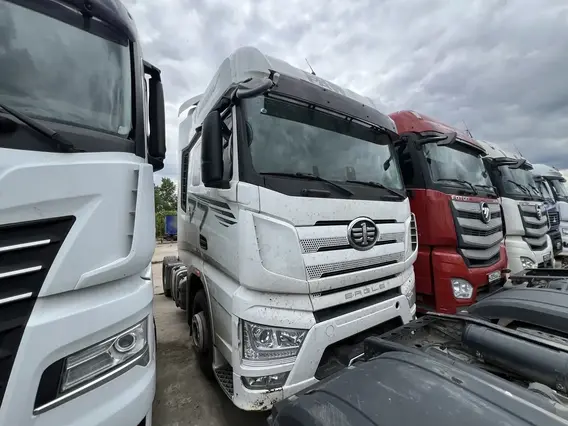 Седельный тягач FAW J7 2023 года б/у фото 4