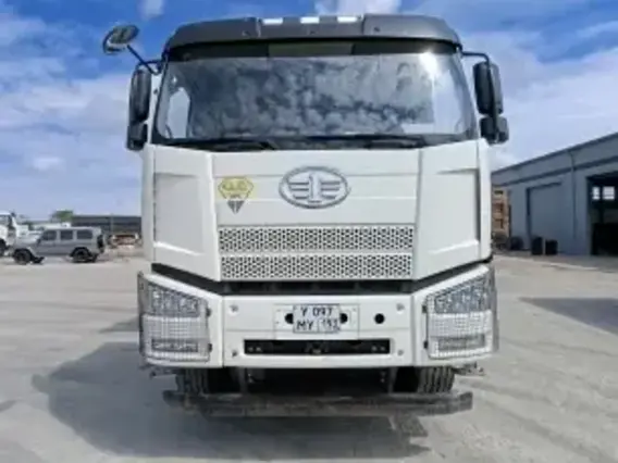 Самосвал FAW J6 2023 года б/у фото 3