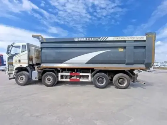Самосвал FAW J6 2023 года б/у фото 5