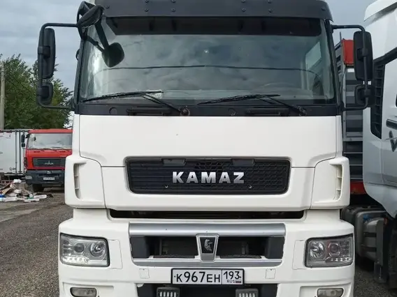 Седельный тягач Камаз 5490 2020 года б/у фото 2