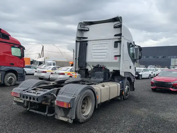 Седельный тягач IVECO Stralis 2021 года б/у фото 6