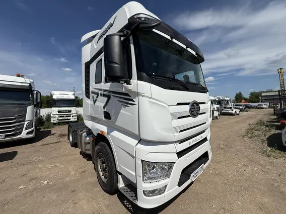 Седельный тягач FAW J6P 2023 года б/у фото 4