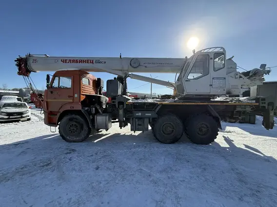 Автокран Камаз 43118 Челябинец ДЭК-251 2023 года б/у фото 9