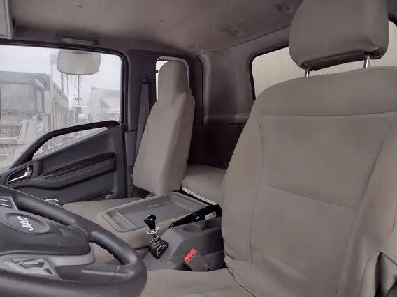 Фургон-рефрижератор JAC N90 L 2023 года б/у фото 8