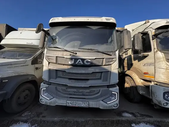 Тентованный грузовик JAC N180 2023 года б/у