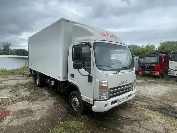 Изотермический фургон JAC N80 2020 года б/у фото 2