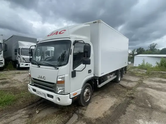 Изотермический фургон JAC N80 2020 года б/у фото 4