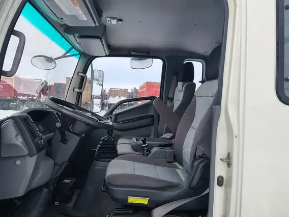 Тентованный грузовик JAC N120 2023 года б/у фото 11