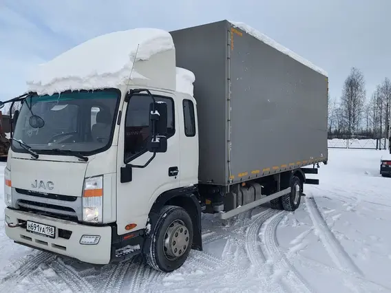 Тентованный грузовик JAC N120 2023 года б/у фото 4