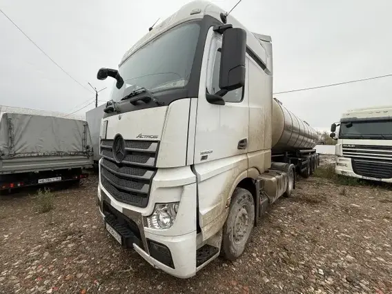 Седельный тягач Mercedes-Benz Actros 2023 года б/у