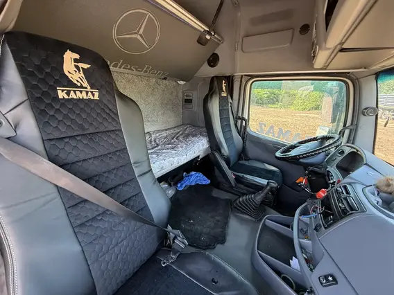 Седельный тягач Камаз 5490 2018 года б/у фото 10