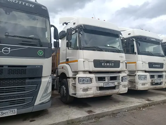 Седельный тягач Камаз 5490 2018 года б/у фото 3