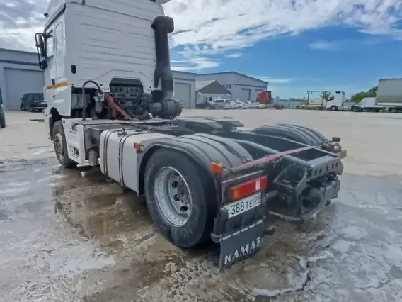 Седельный тягач Камаз 5490 2018 года б/у фото 7
