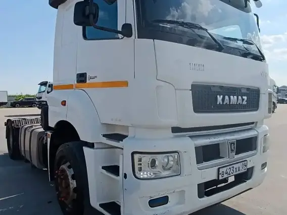 Седельный тягач Камаз 5490 2018 года б/у фото 3