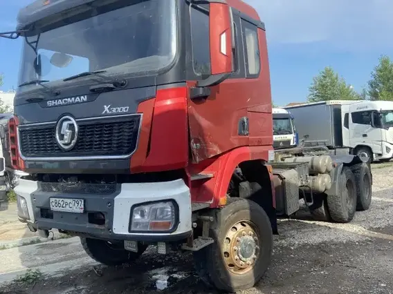 Седельный тягач Shacman SX42586V385 2023 года б/у