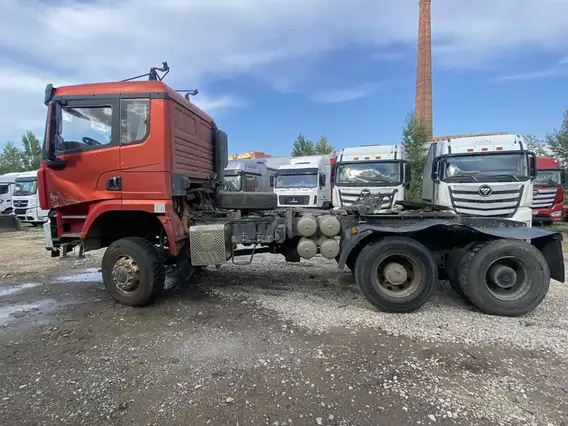 Седельный тягач Shacman SX42586V385 2023 года б/у фото 3