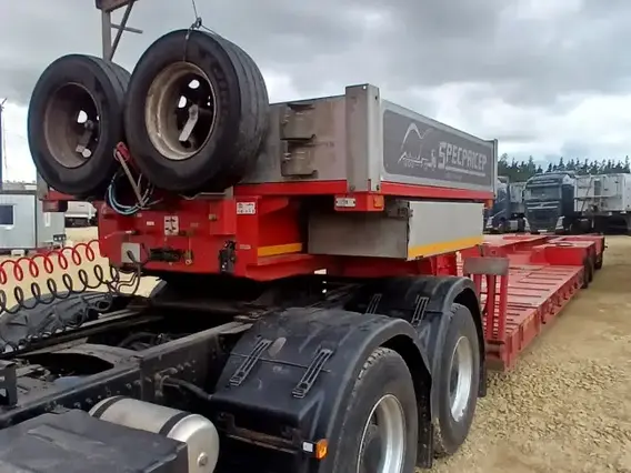 Полуприцеп-трал SPECPRICEP 9942D1 2022 года б/у