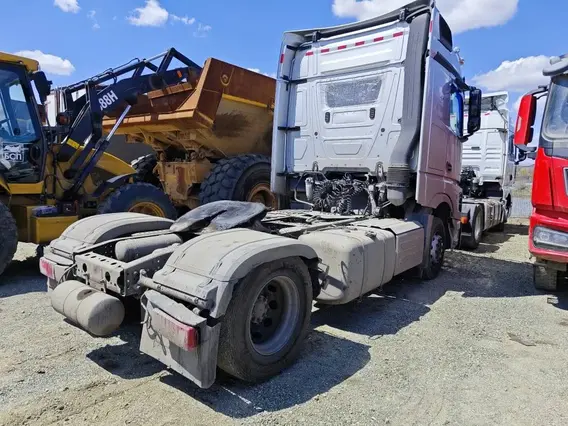 Седельный тягач Mercedes-Benz Actros 2023 года б/у фото 3