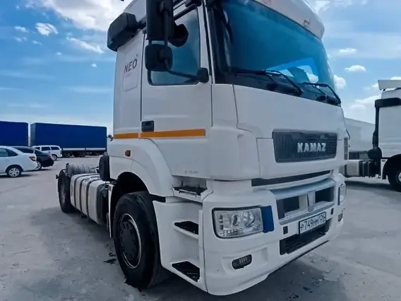 Седельный тягач Камаз 5490 2020 года б/у фото 4