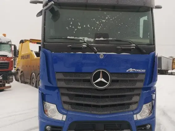 Седельный тягач Mercedes-Benz Actros 2021 года б/у фото 3