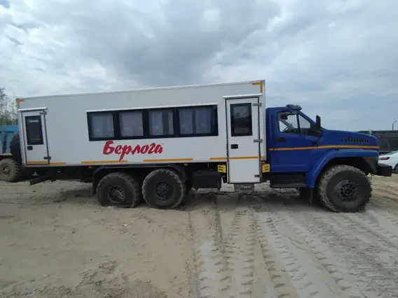 Автобус специальный УРАЛ 4320 2022 года б/у фото 5