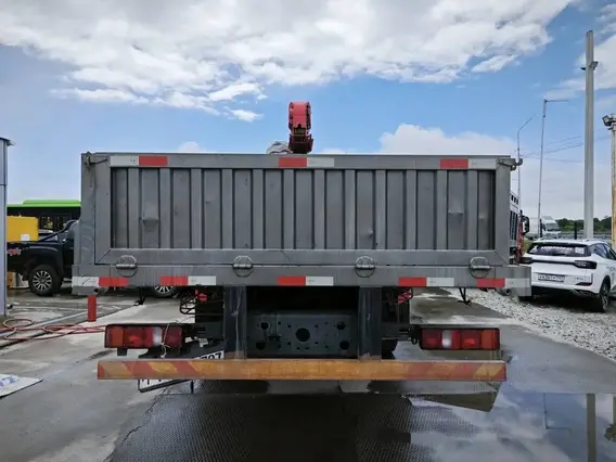 Бортовой грузовик Howo t5g XCMG SQS250RU-4 2024 года б/у фото 5