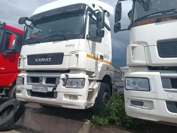 Седельный тягач Камаз 5490 2020 года б/у