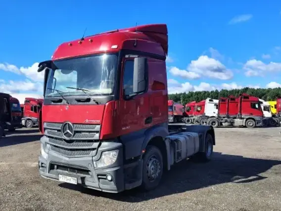 Седельный тягач Mercedes-Benz Actros 2021 года б/у