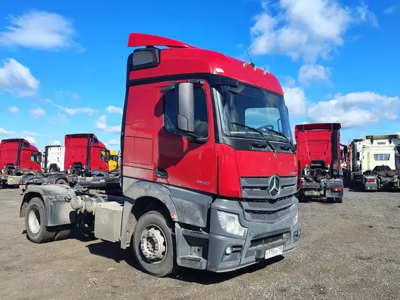Седельный тягач Mercedes-Benz Actros 2021 года б/у фото 3