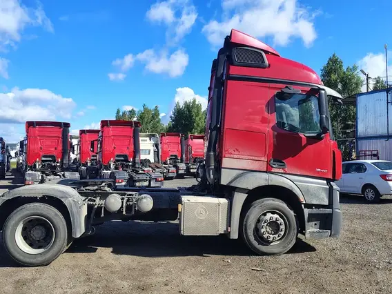 Седельный тягач Mercedes-Benz Actros 2021 года б/у фото 4