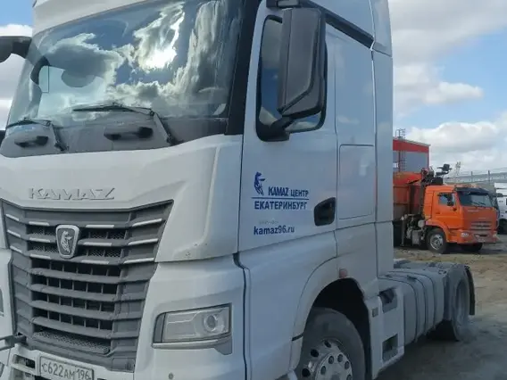 Седельный тягач Камаз 54901 2023 года б/у
