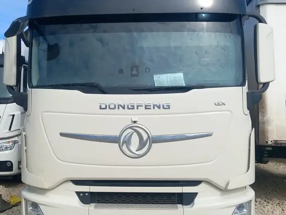 Седельный DONGFENG DFH4180 2023 года б/у фото 3