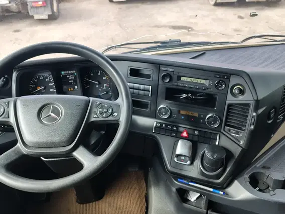Седельный MERCEDES-BENZ Actros 2021 года б/у фото 11