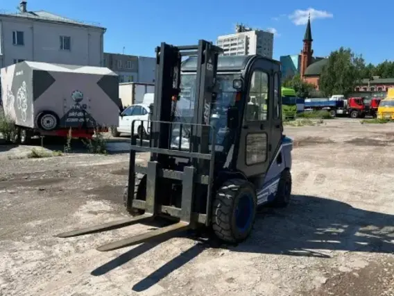 Вилочный погрузчик TRF D30-3X 2022 года б/у