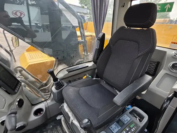 Экскаватор TZCO TZ215EXD 2025 года б/у фото 13