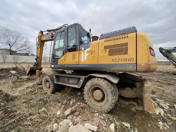 Экскаватор XCMG XE210WD 2021 года б/у фото 16