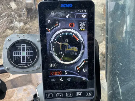 Экскаватор XCMG XE210WD 2021 года б/у фото 21