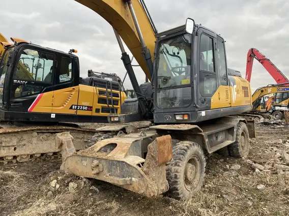 Экскаватор XCMG XE210WD 2021 года б/у фото 10