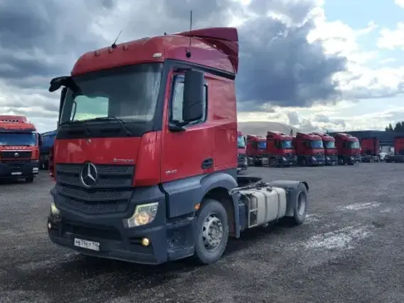 Седельный тягач Mercedes-Benz Actros 2021 года б/у