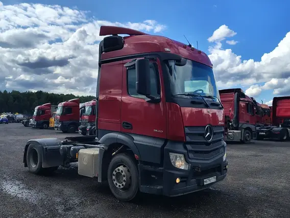 Седельный тягач Mercedes-Benz Actros 2021 года б/у фото 3