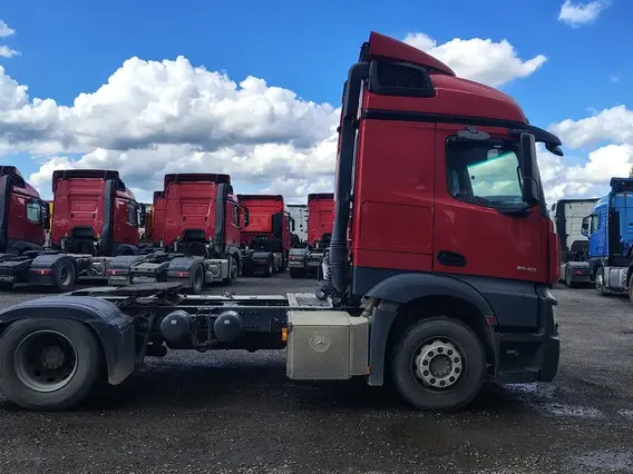 Седельный тягач Mercedes-Benz Actros 2021 года б/у фото 4