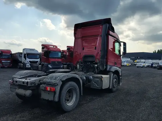 Седельный тягач Mercedes-Benz Actros 2022 года б/у фото 5